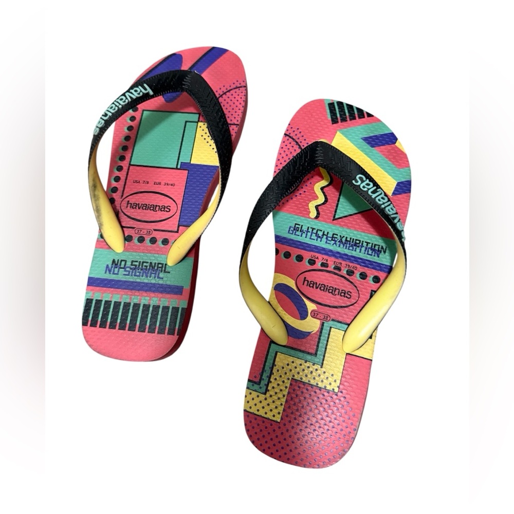 Havaianas Pink and Yellow Sandals Vibrant Flip Flops